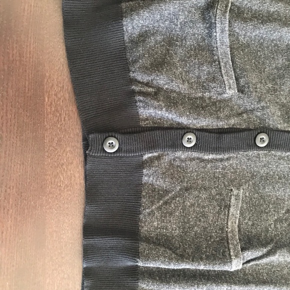 Express Men’s Cardigan Sweater with Ribbed Collar - Picture 4 of 13